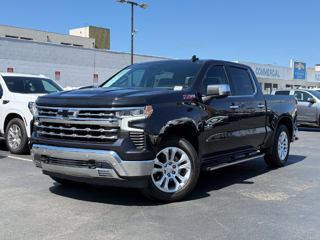 Used 2022 Chevrolet Silverado 1500 LTZ w/ LTZ Premium Texas Edition AWD/4WD image 2