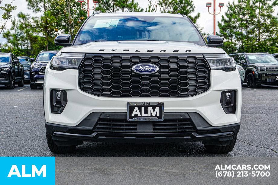 Used 2025 Ford Explorer ST-Line AWD/4WD image 10
