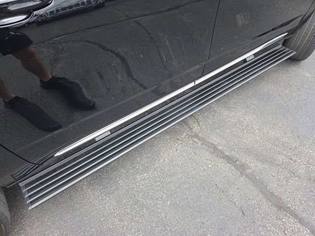 Used 2026 Cadillac Escalade ESV Luxury AWD/4WD image 19