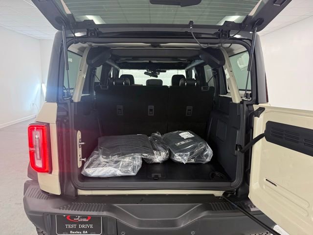 New 2026 Ford Bronco Badlands image 8