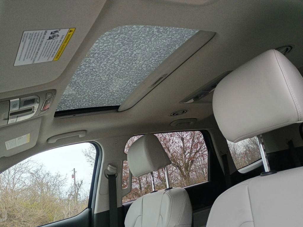 Used 2024 Kia Telluride S w/ S Sunroof Package image 18