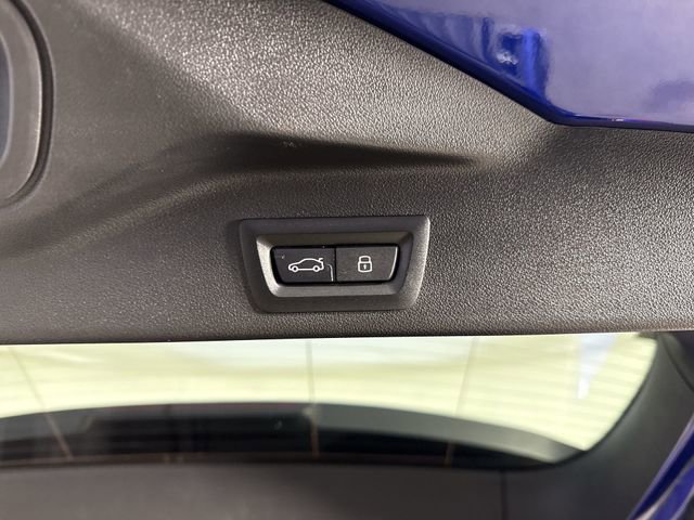 Used 2026 BMW X5 M60i image 34