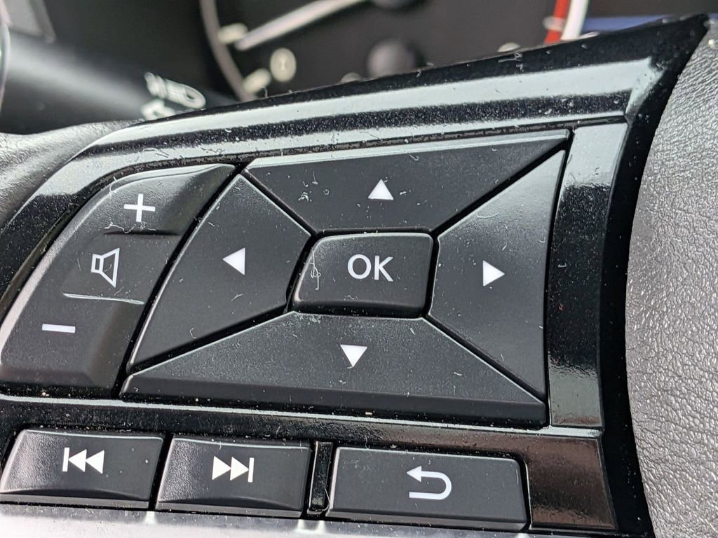 Used 2025 Nissan Altima 2.5 SL FWD image 15