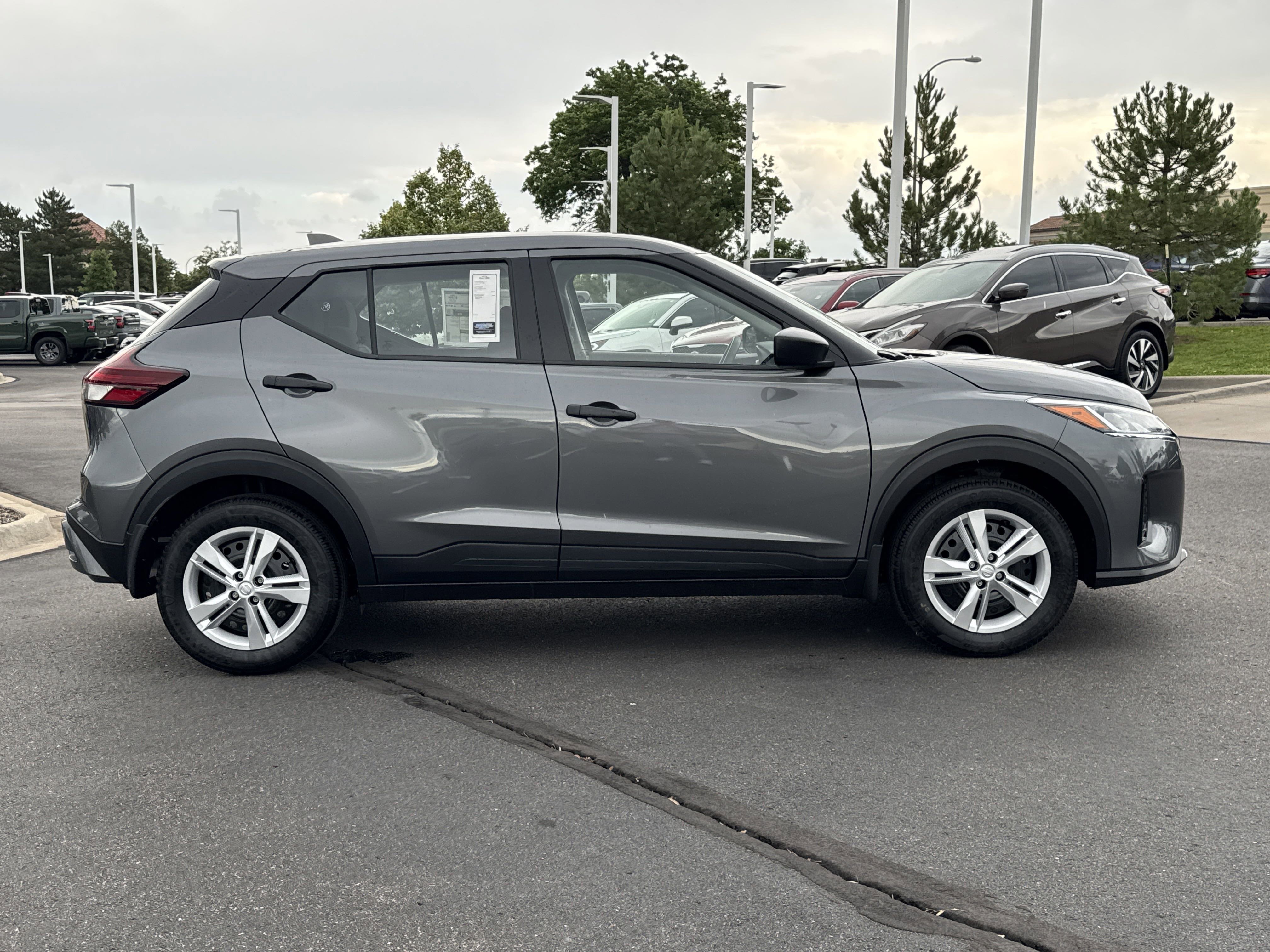 New 2025 Nissan Kicks Play S image 2