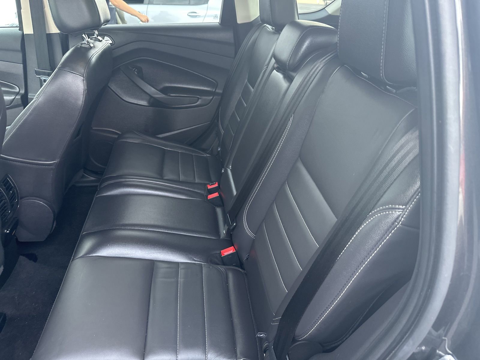 Used 2016 Ford Escape Titanium w/ Equipment Group 301A image 9