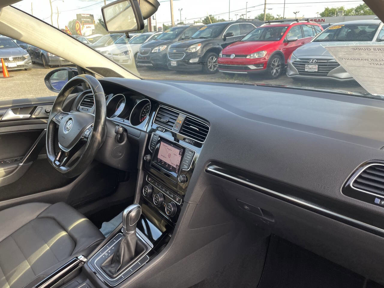 Used 2015 Volkswagen Golf SEL image 22