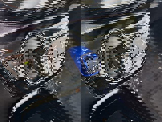 Certified 2019 Toyota Prius XLE w/ Carpet Mat Package image 16