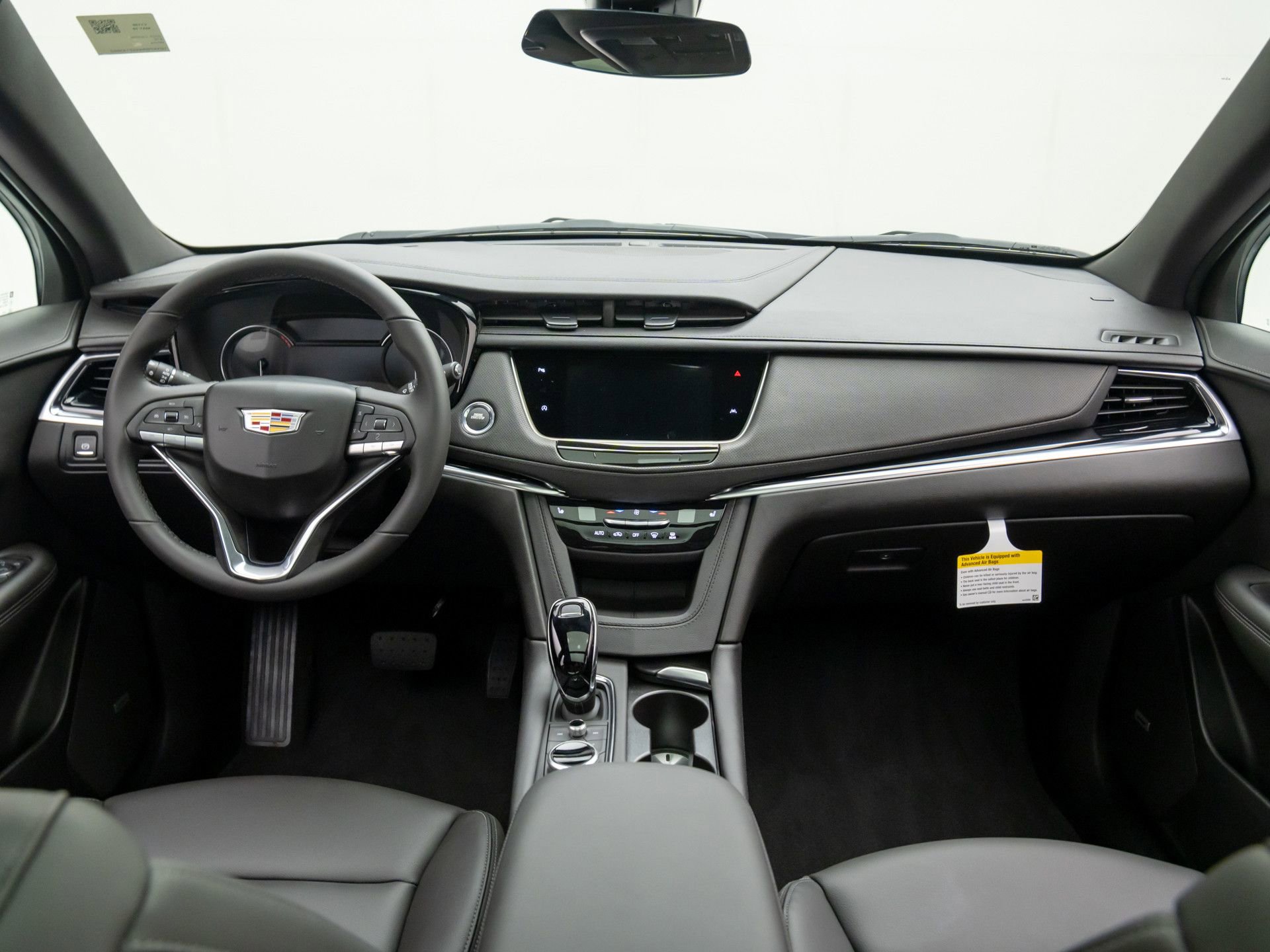 New 2025 Cadillac XT6 Luxury image 11