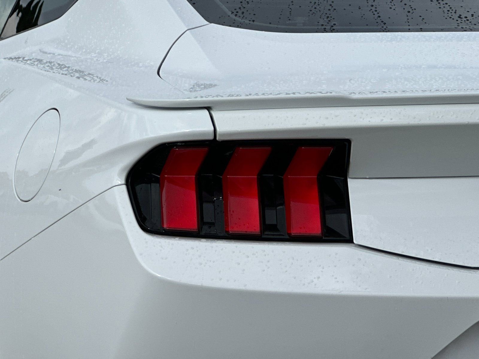 Used 2024 Ford Mustang GT Premium image 34