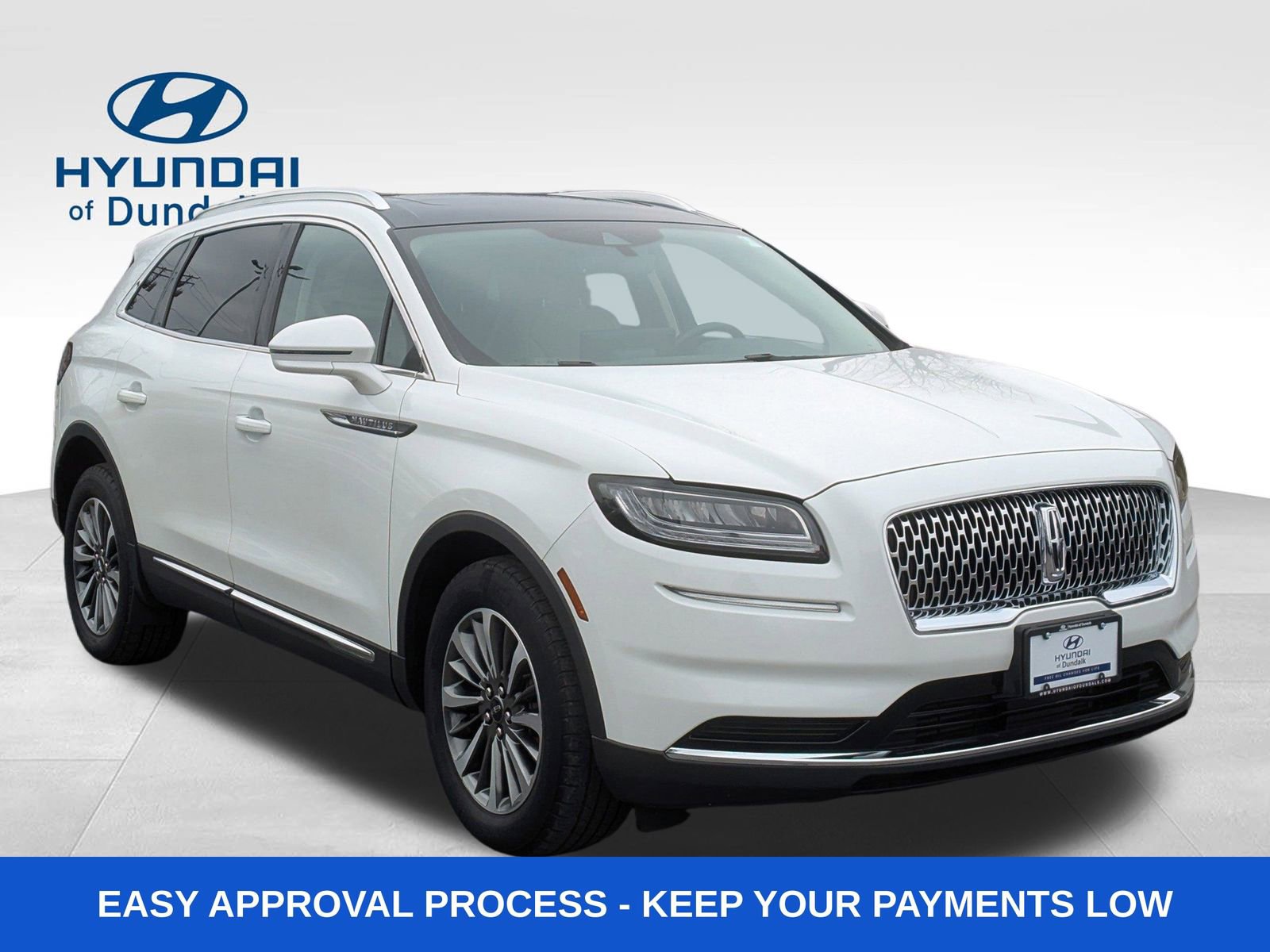 Used 2022 Lincoln Nautilus Reserve image 11