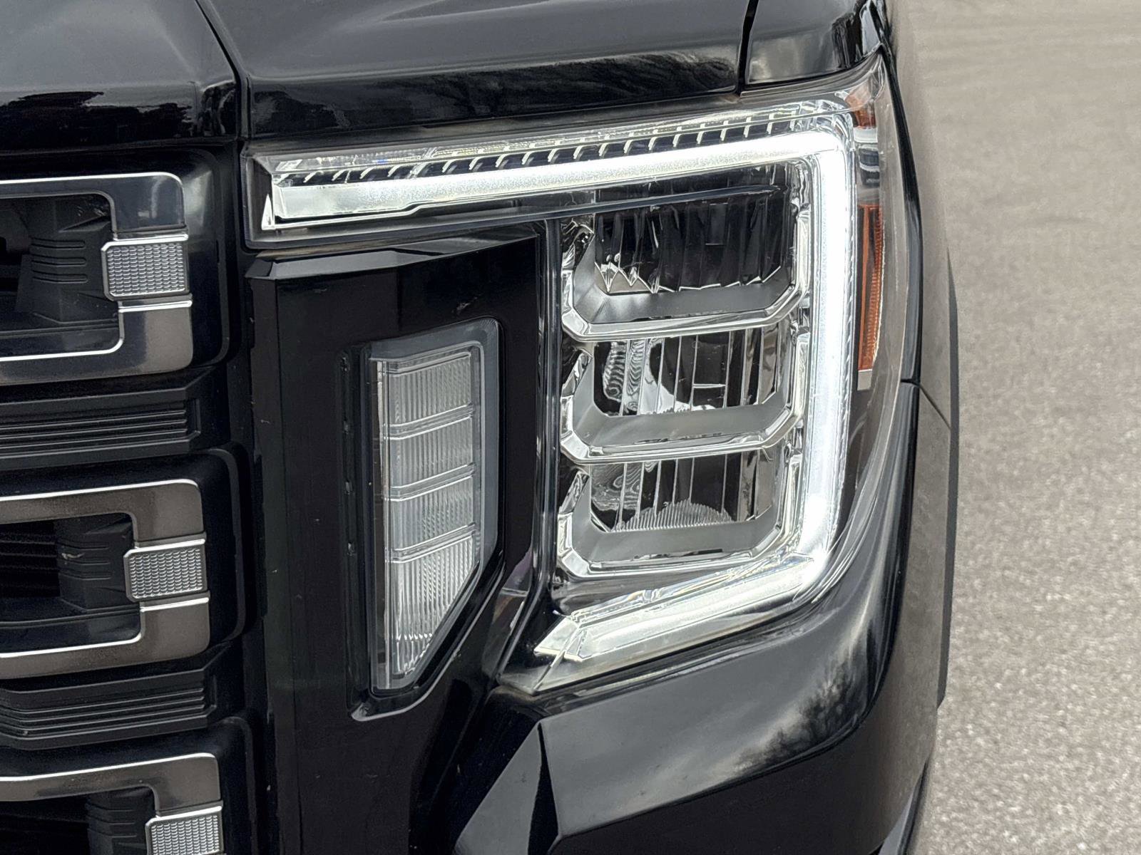 Certified 2021 GMC Sierra 2500 AT4 w/ AT4 Premium Plus Package image 12