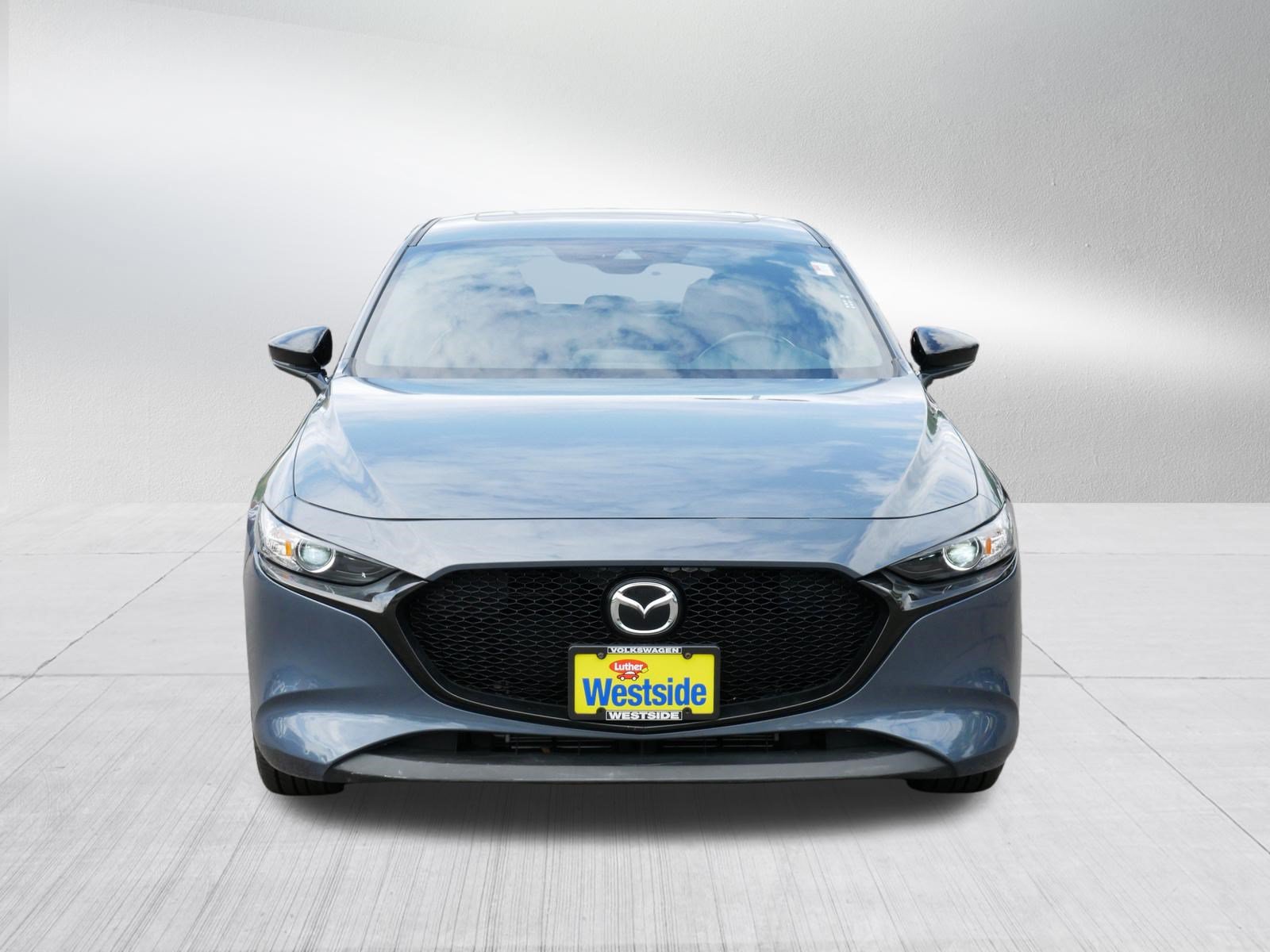 Used 2023 MAZDA MAZDA3 s FWD image 2