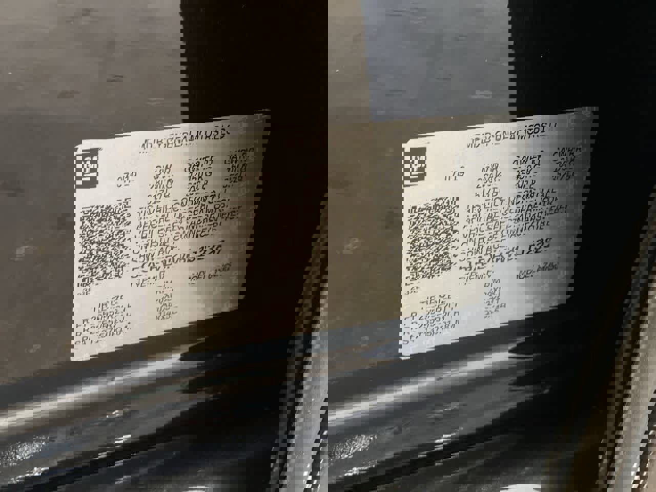 Used 2020 Buick Enclave Premium w/ Sun and Sites Package image 32