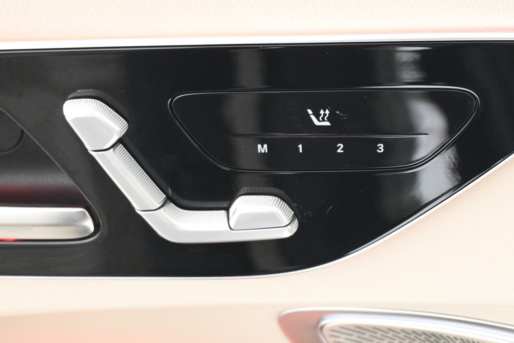 Certified 2026 Mercedes-Benz CLE 300 4MATIC Coupe image 25