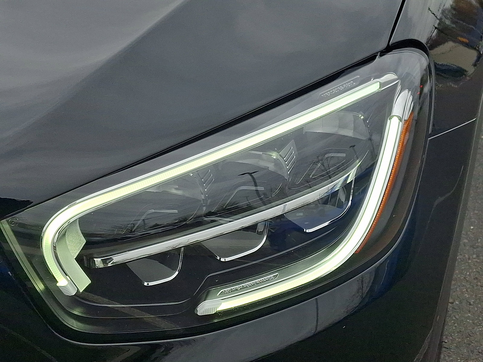 Certified 2022 Mercedes-Benz GLC 300 4MATIC image 9