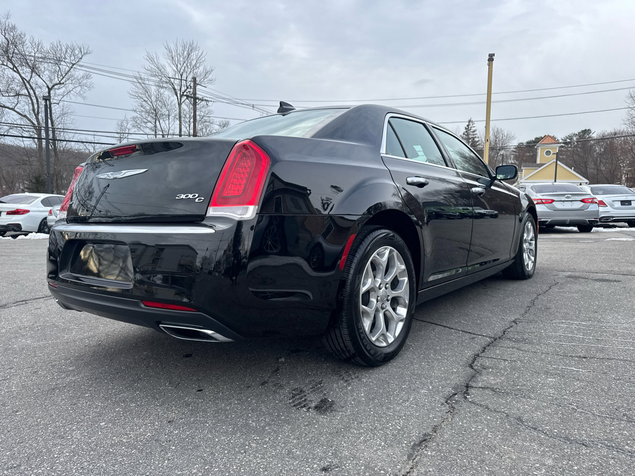 Used 2016 Chrysler 300 C Platinum w/ Safetytec Plus Group image 8