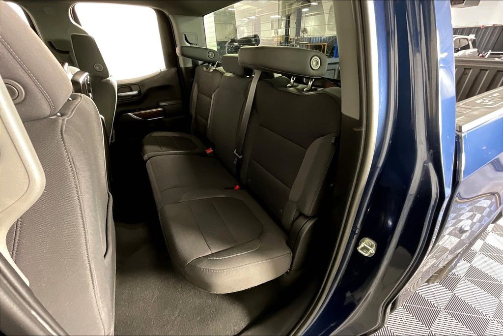 Used 2022 GMC Sierra 1500 SLE image 35