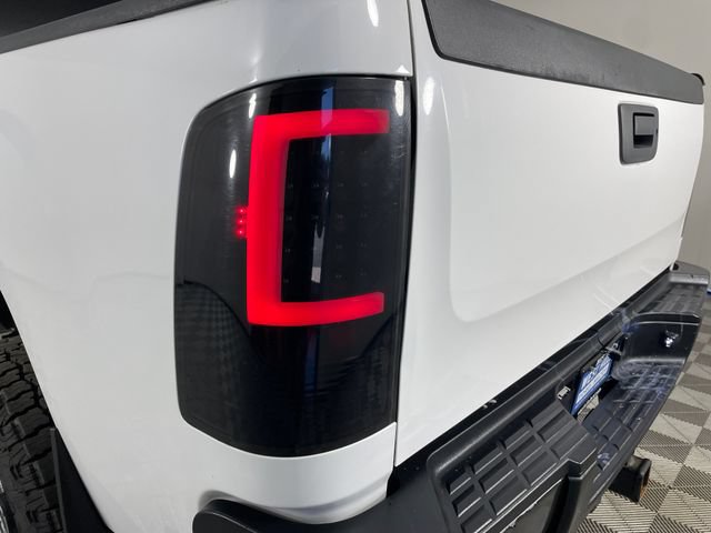 Used 2007 GMC Sierra 2500 SLE w/ Convenience Package AWD/4WD image 19