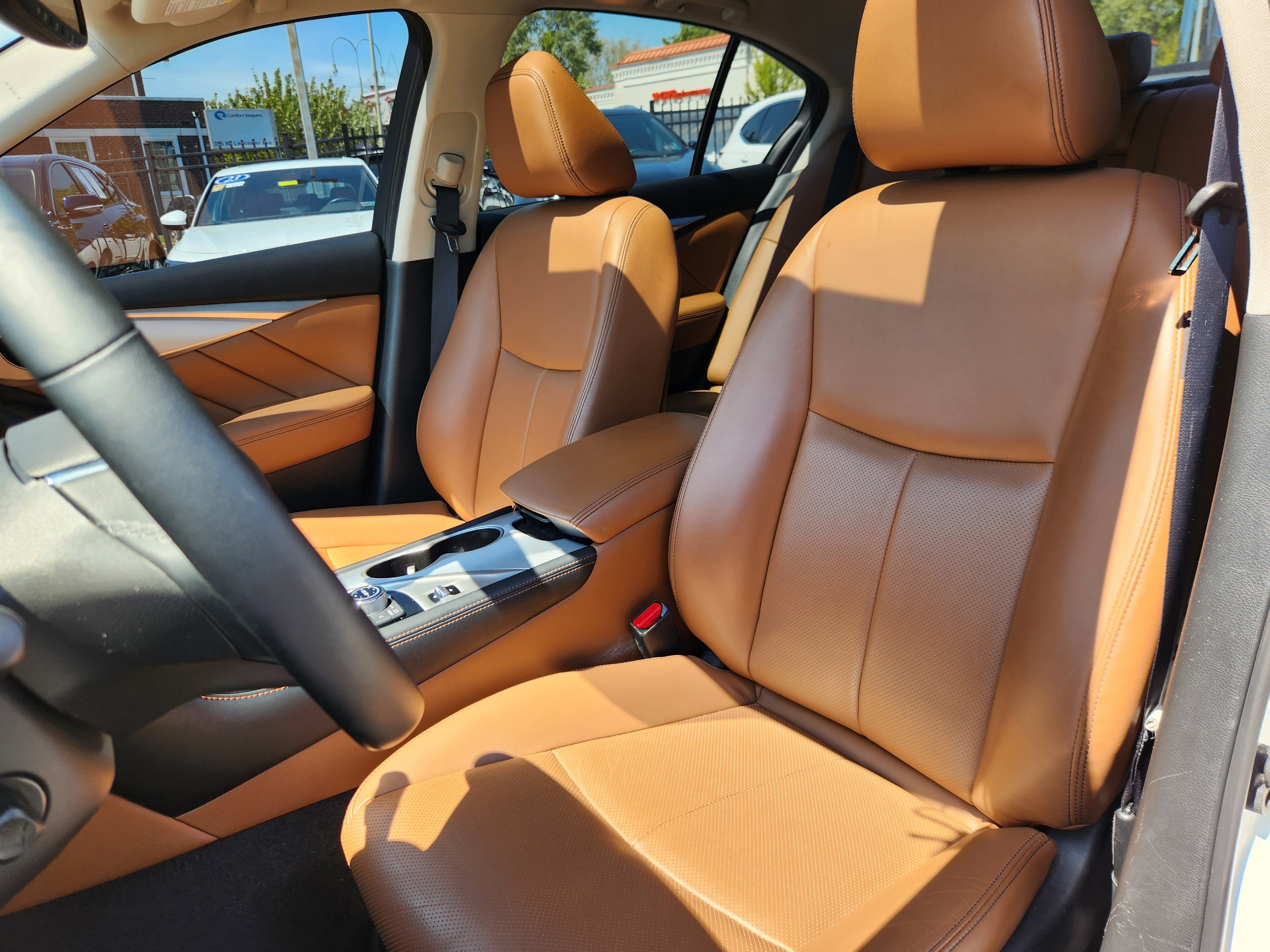 Used 2023 INFINITI Q50 Luxe w/ Cargo Package AWD/4WD image 7