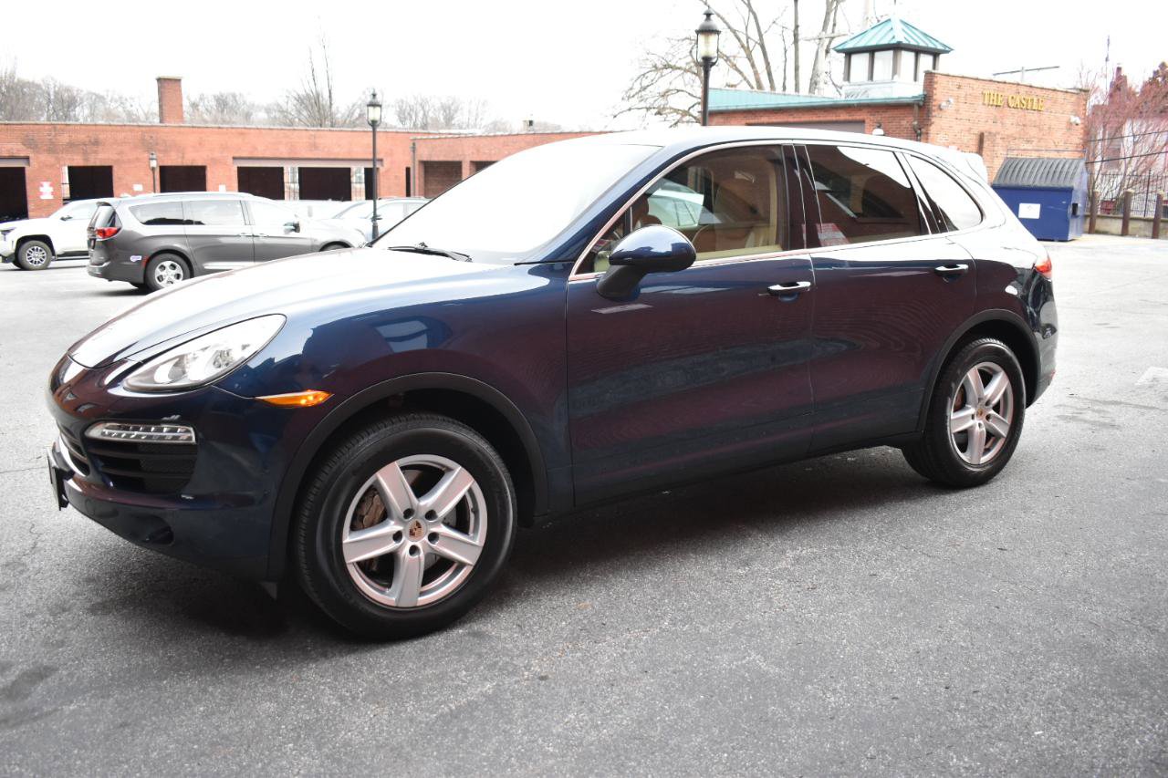 Used 2014 Porsche Cayenne S AWD/4WD image 7