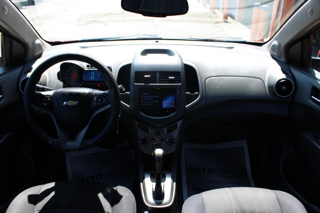 Used 2013 Chevrolet Sonic LT w/ Wheels and Fog Lamp Package FWD image 40