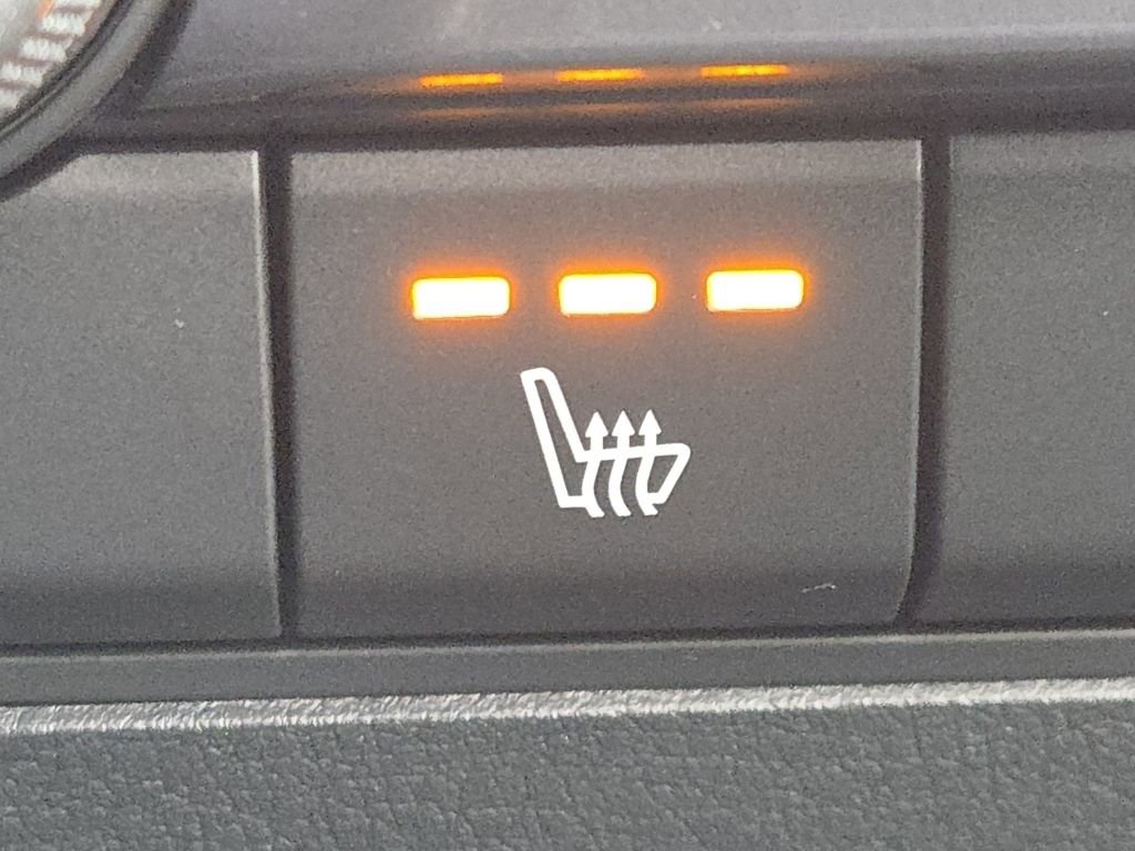 New 2026 MAZDA MAZDA3 s FWD image 7