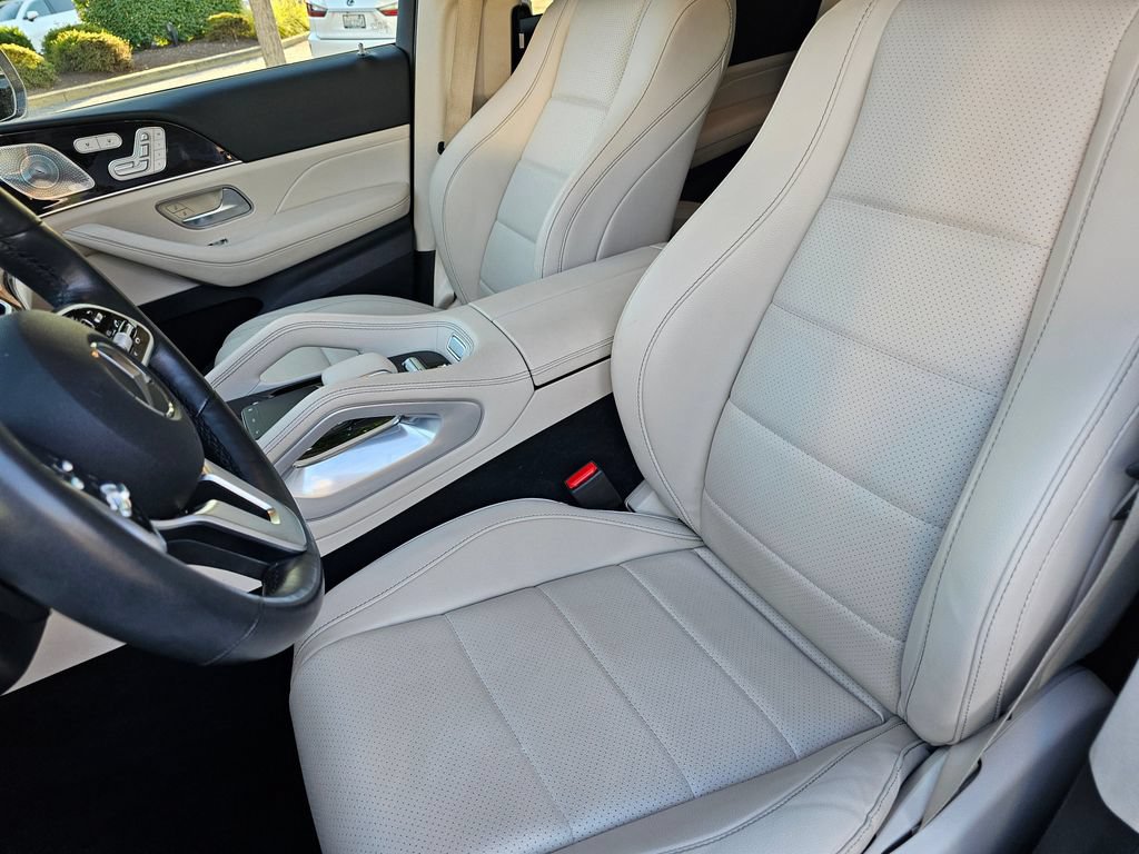 Used 2022 Mercedes-Benz GLS 450 4MATIC image 29