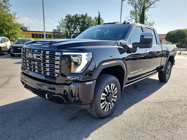 New 2026 GMC Sierra 2500 Denali Ultimate image 11