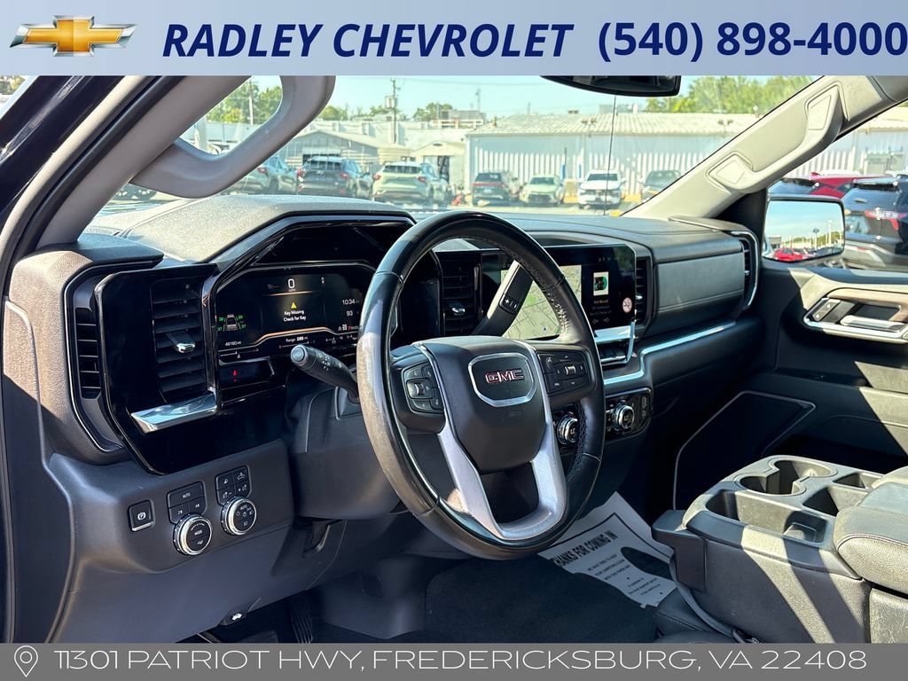 Certified 2025 GMC Sierra 1500 SLT AWD/4WD image 4