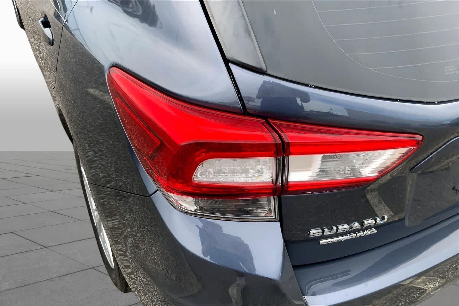 Used 2017 Subaru Impreza 2.0i Premium AWD/4WD image 28