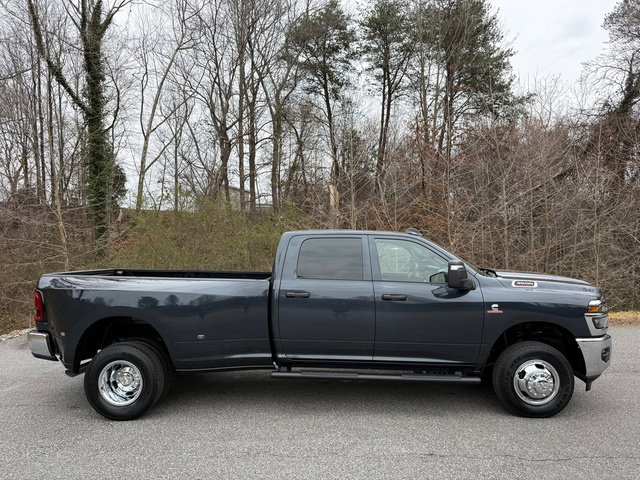 New 2026 RAM 3500 Tradesman image 6