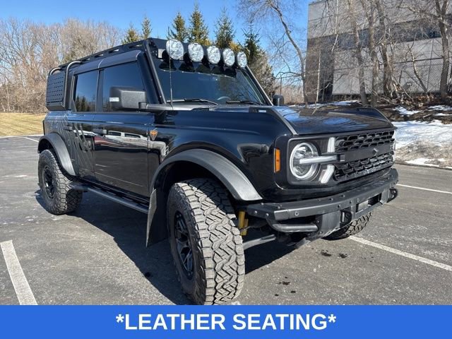 Used 2025 Ford Bronco Badlands image 4