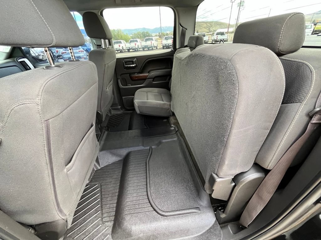 Used 2017 GMC Sierra 1500 SLE w/ SLE Value Package AWD/4WD image 16