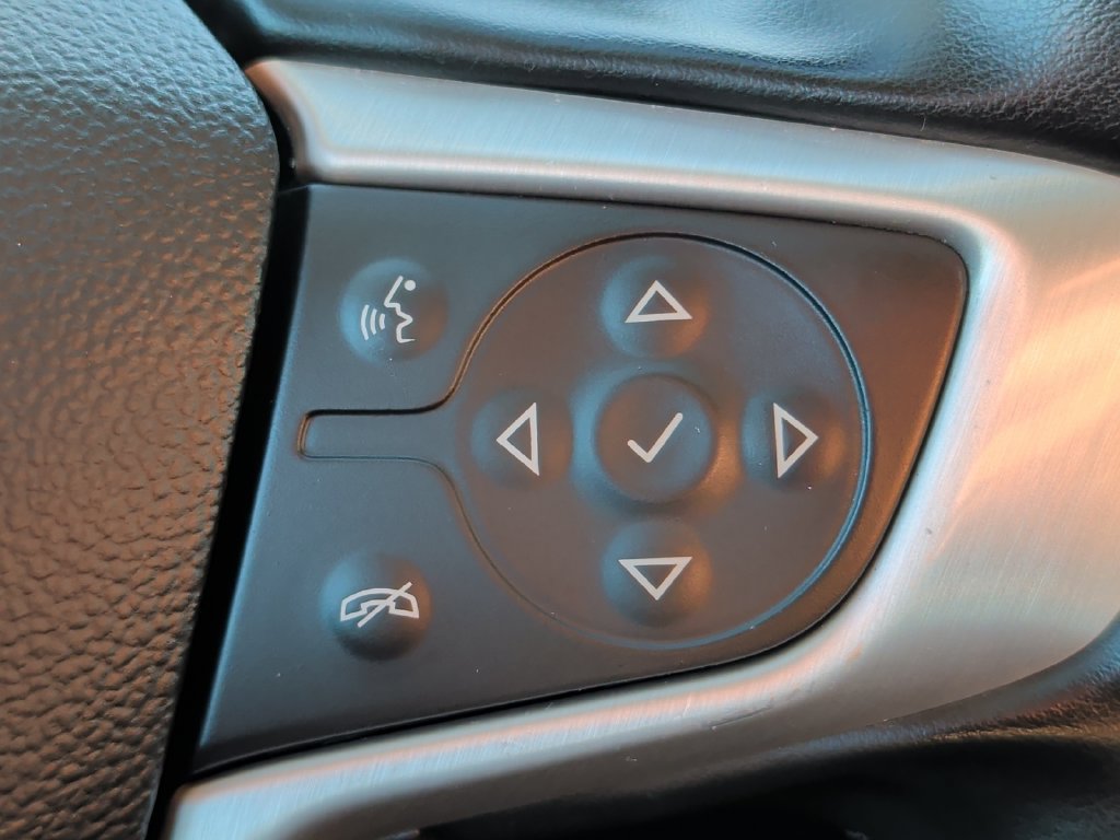 Used 2023 GMC Acadia SLT AWD/4WD image 13