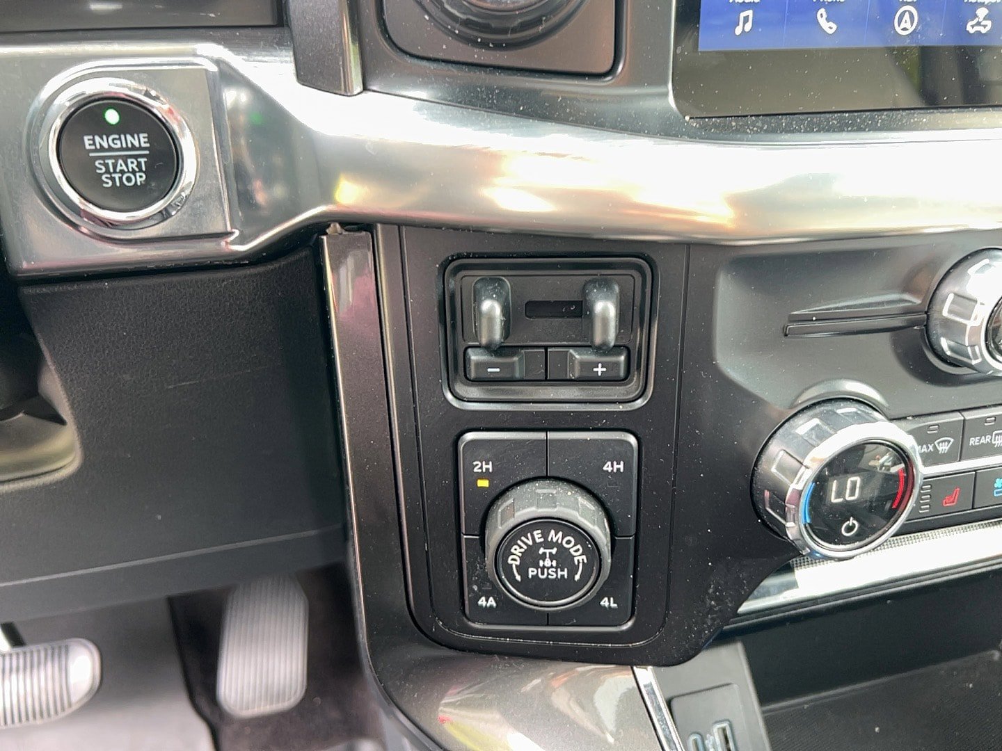 Used 2021 Ford F150 Lariat AWD/4WD image 22