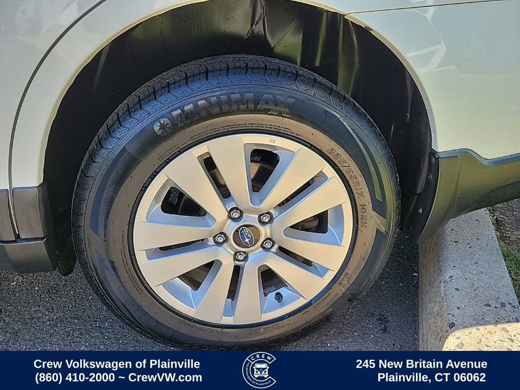 Used 2016 Subaru Outback 2.5i Premium AWD/4WD image 18