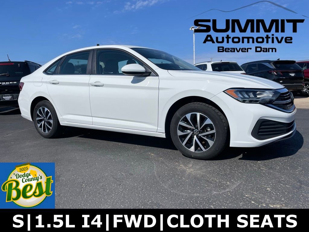 Used 2024 Volkswagen Jetta S image 1