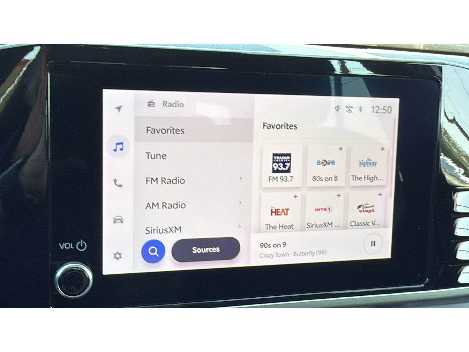 Certified 2025 Toyota Camry SE FWD image 18