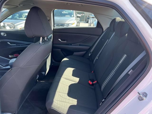 Certified 2024 Hyundai Elantra SEL FWD image 13