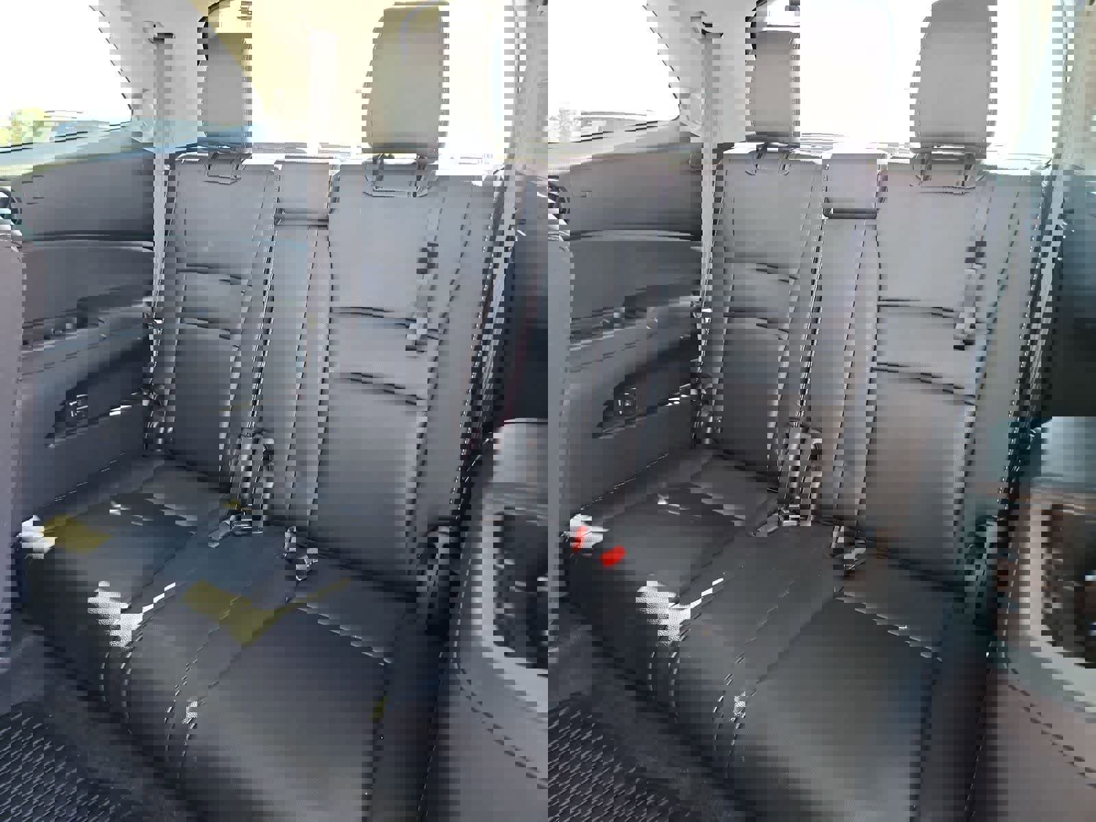 Used 2020 Honda Pilot Touring image 37