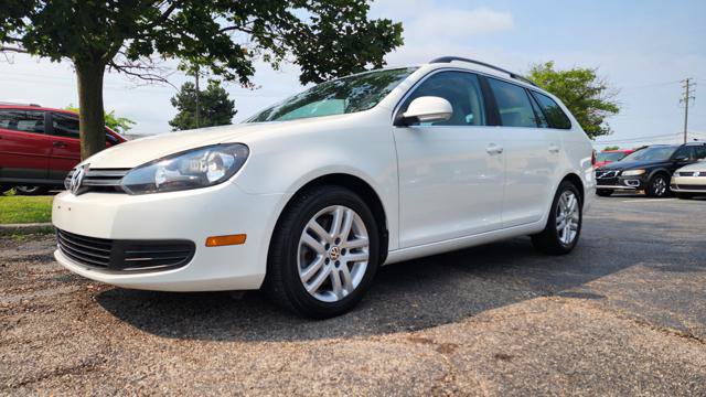Used 2012 Volkswagen Jetta TDI FWD image 2