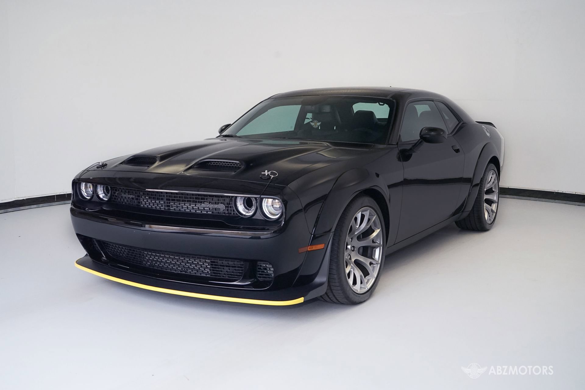 Used 2023 Dodge Challenger SRT Hellcat Redeye image 2