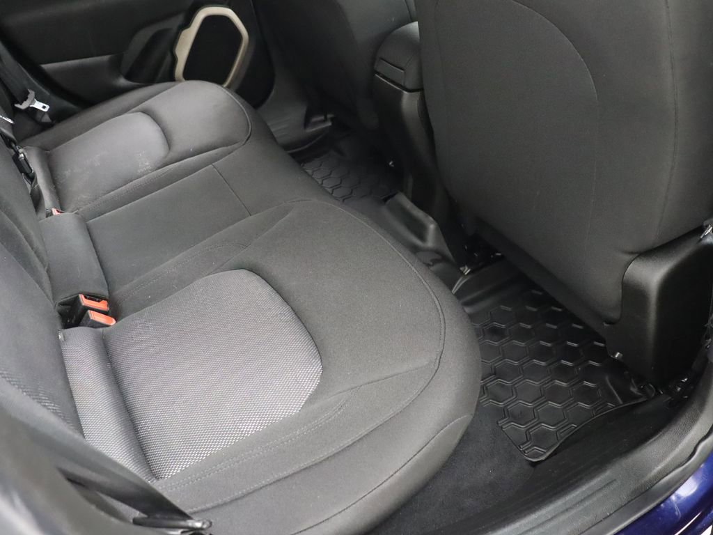 Used 2016 Jeep Renegade Sport w/ Power & Air Group FWD image 28
