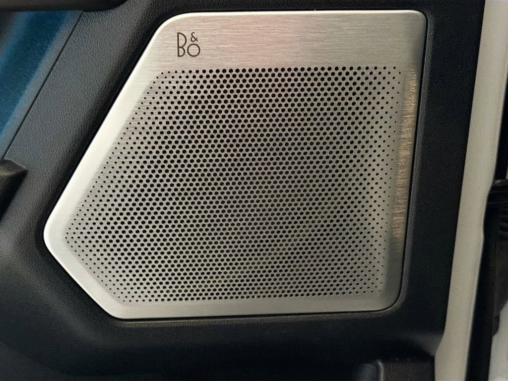 Used 2024 Ford F150 Lariat w/ Equipment Group 502A High AWD/4WD image 15