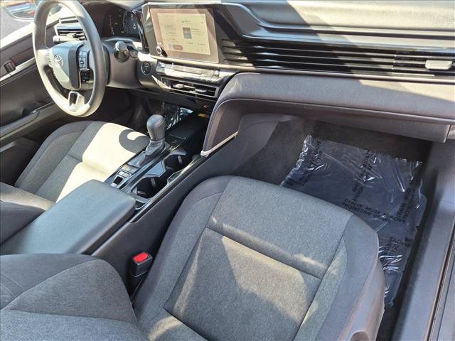 Used 2025 Toyota Camry LE FWD image 21