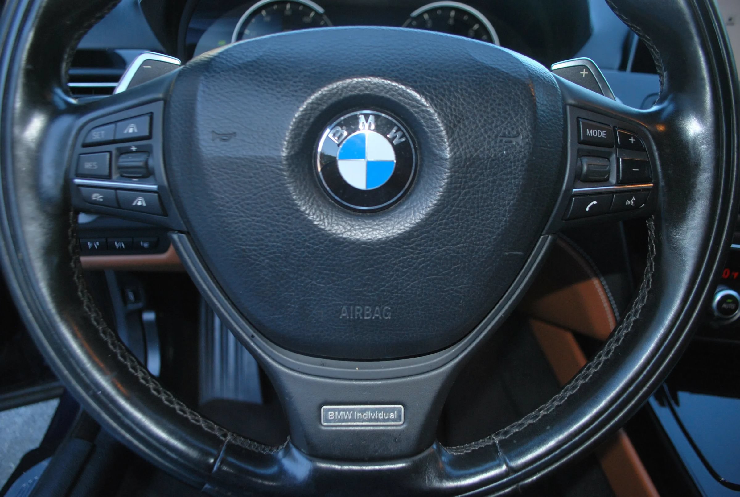 Used 2017 BMW 640i Convertible RWD image 11