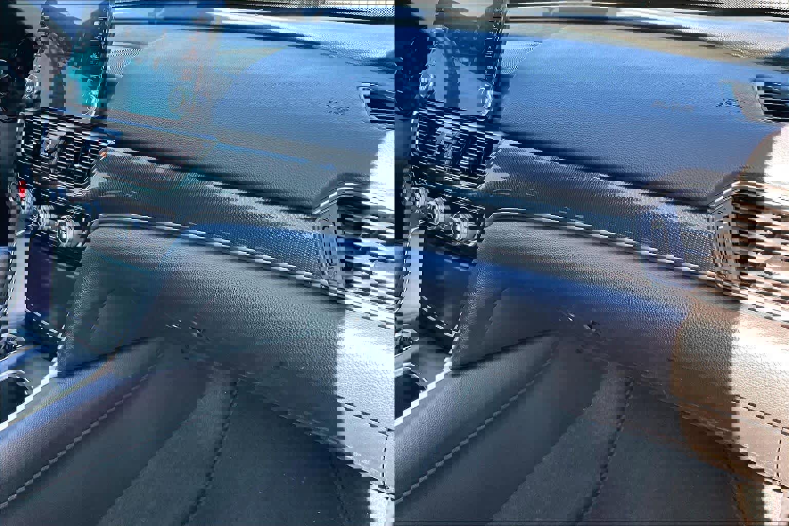 Used 2018 Honda Accord Sport image 18