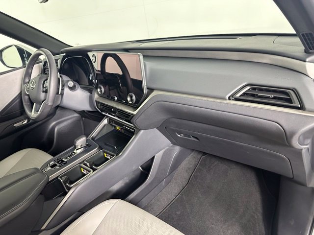 Used 2026 Lexus TX 350 AWD w/ Technology Package image 36