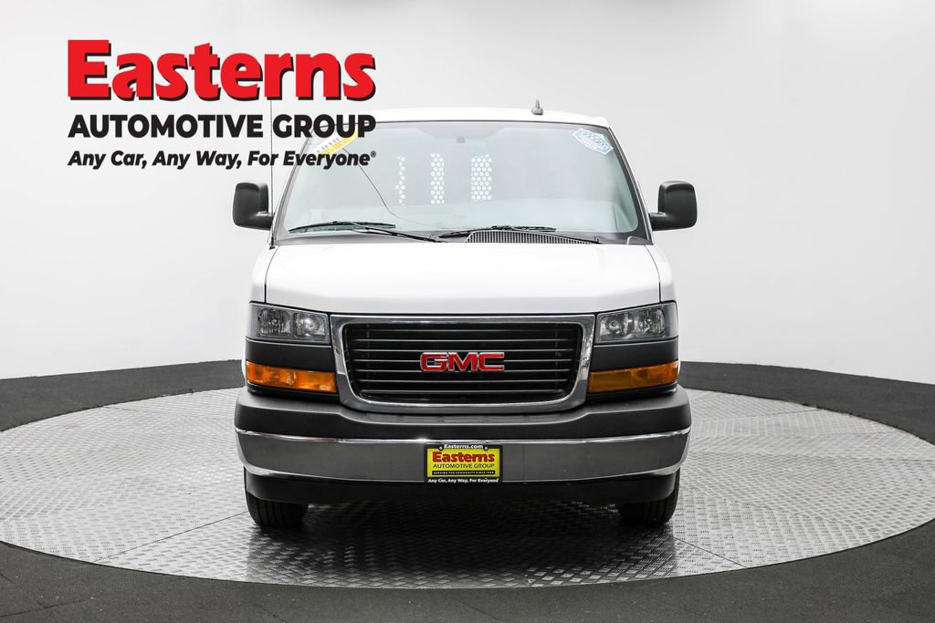 Used 2020 GMC Savana 2500 w/ Driver Convenience Package RWD image 2