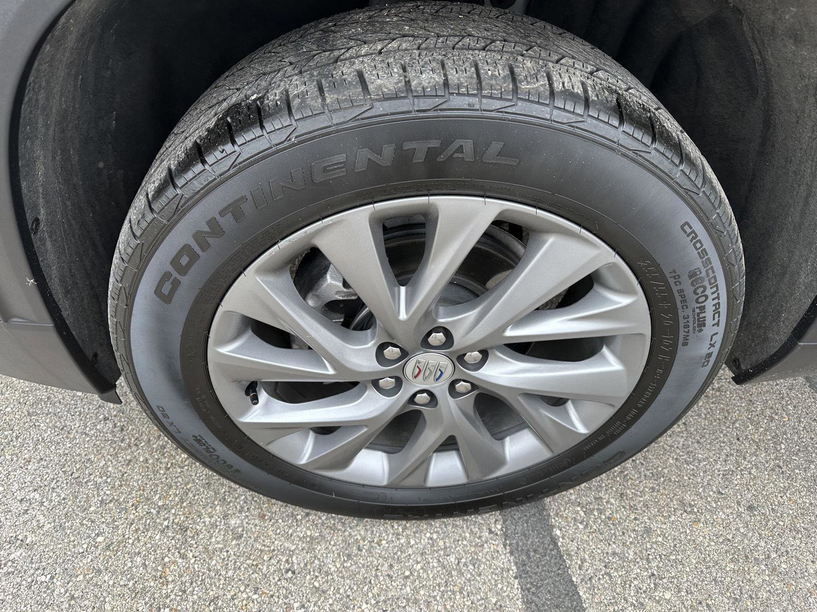 Used 2025 Buick Enclave Preferred image 13